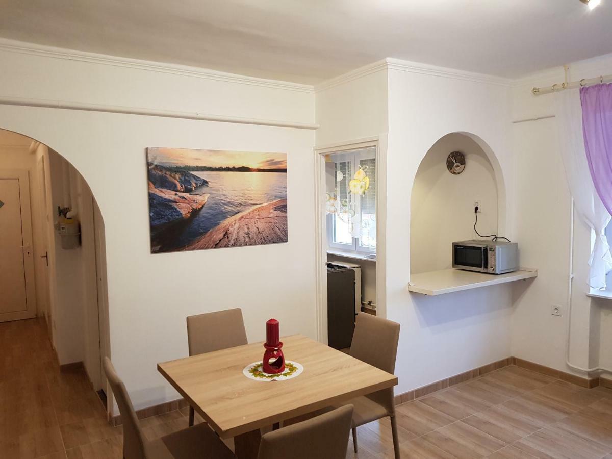 Lia Apartman Kiskunhalas Exteriér fotografie